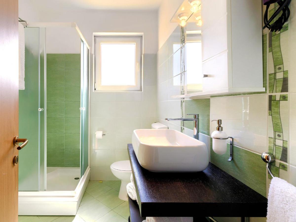 Holiday Home House Eric&Paolo By Interhome Pula Eksteriør billede